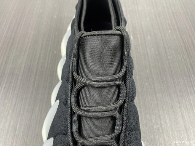 H68031 400 YEEZY ADIDAS 0717